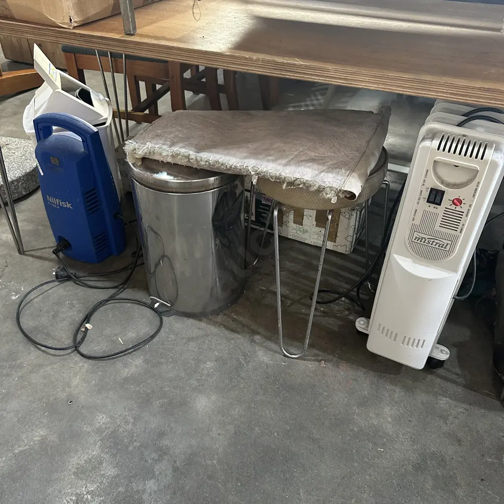 Water blaster parts, stool, heater etc Image 1++