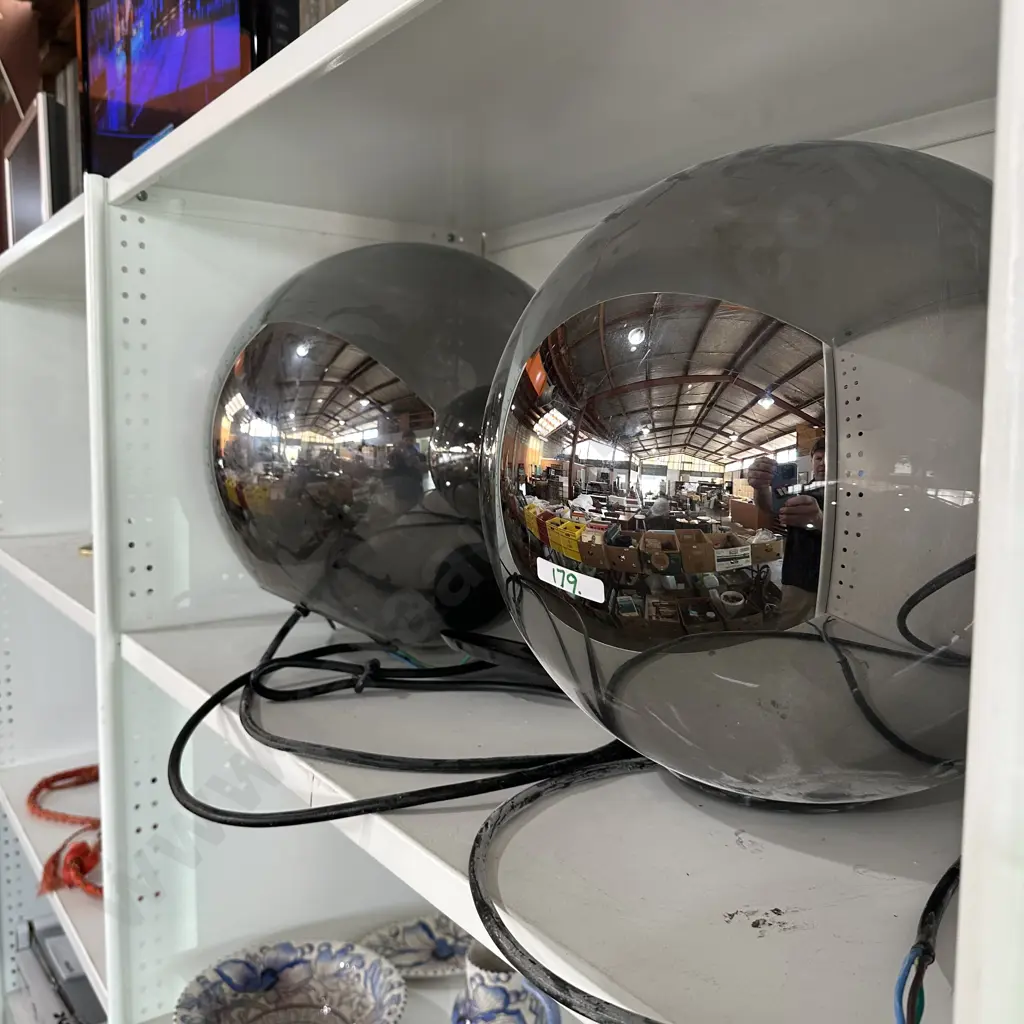 Pair lights Image 1++