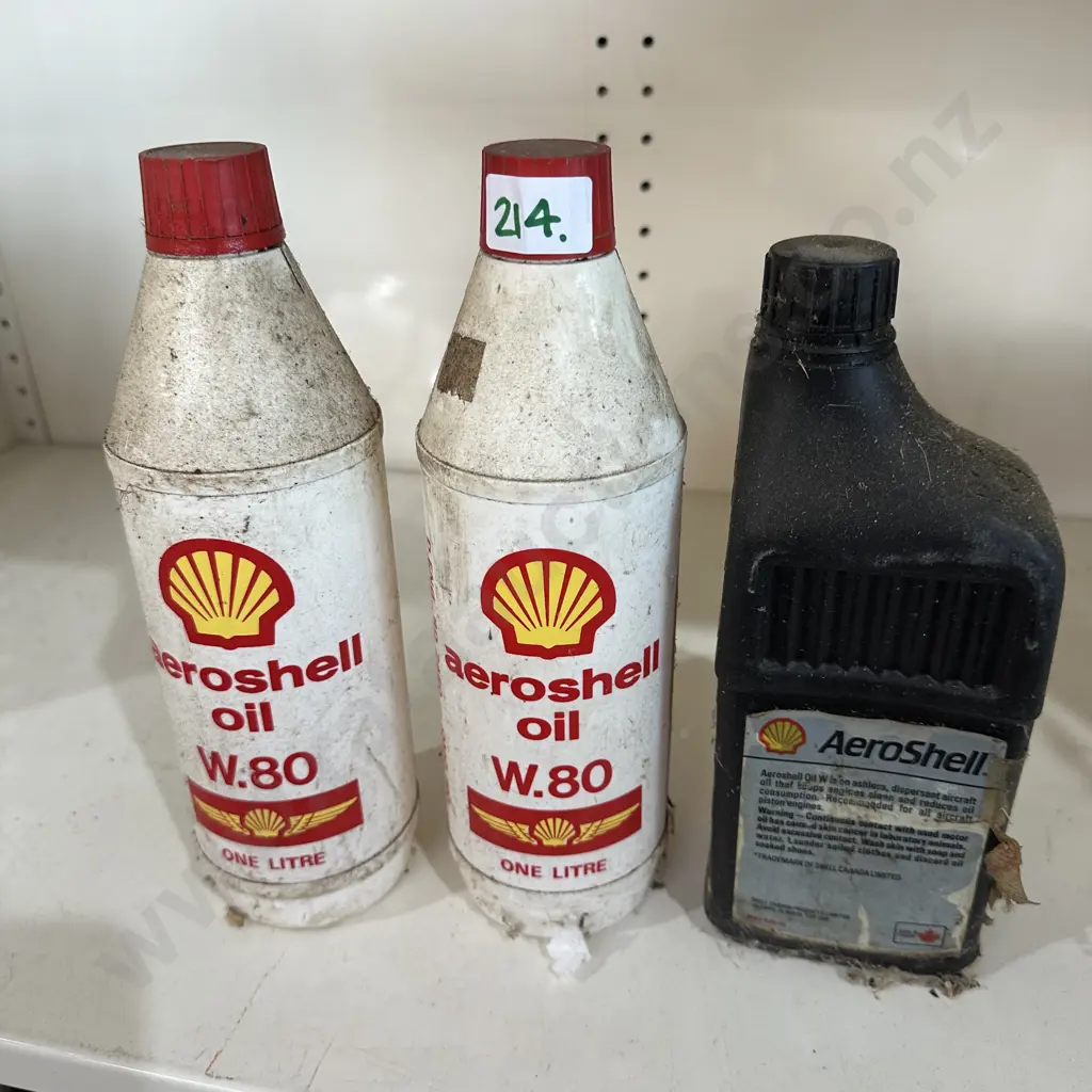 3 Aeroshell oil bottles Image 1++