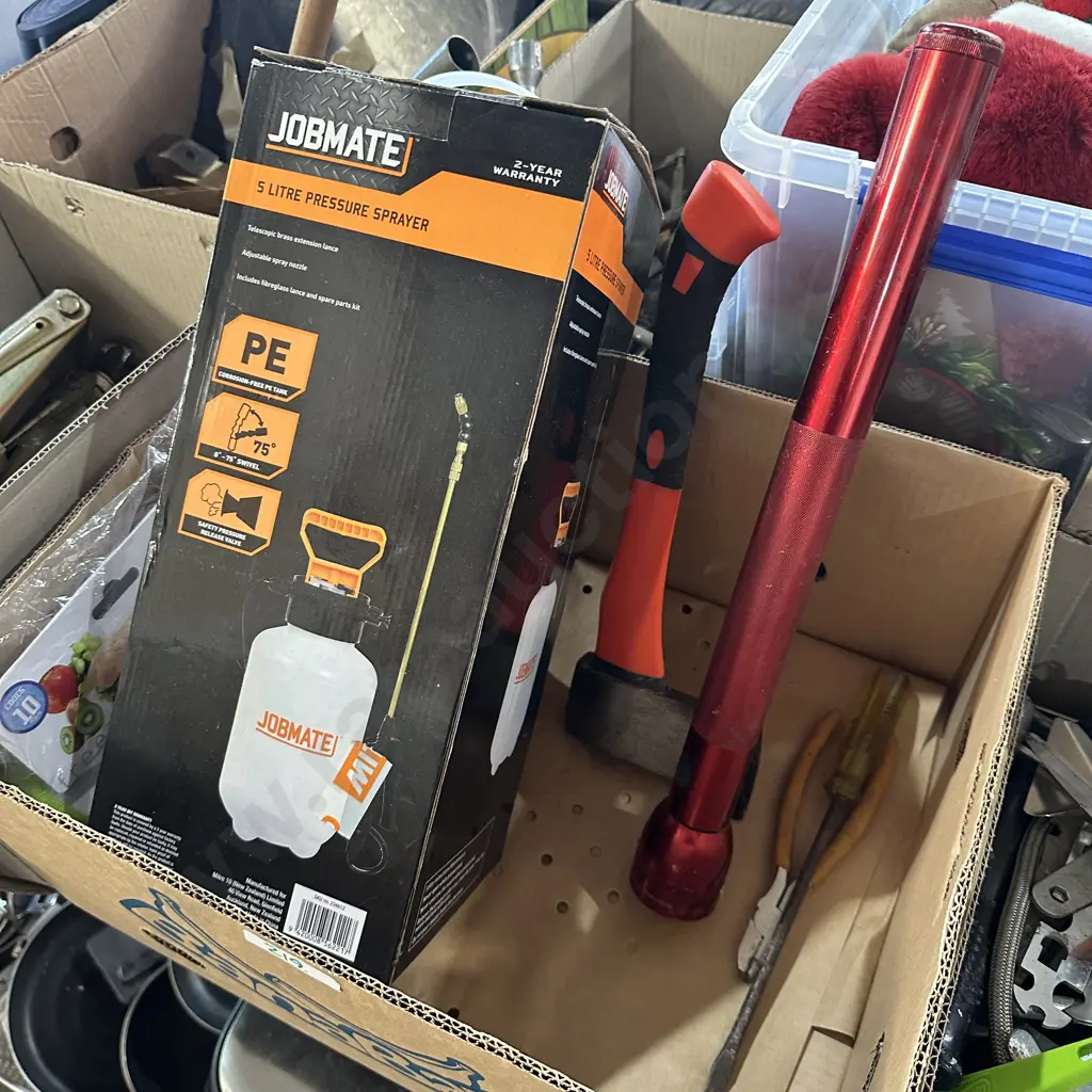 New 5L sprayer, tomahawk, torch etc. Image 1++