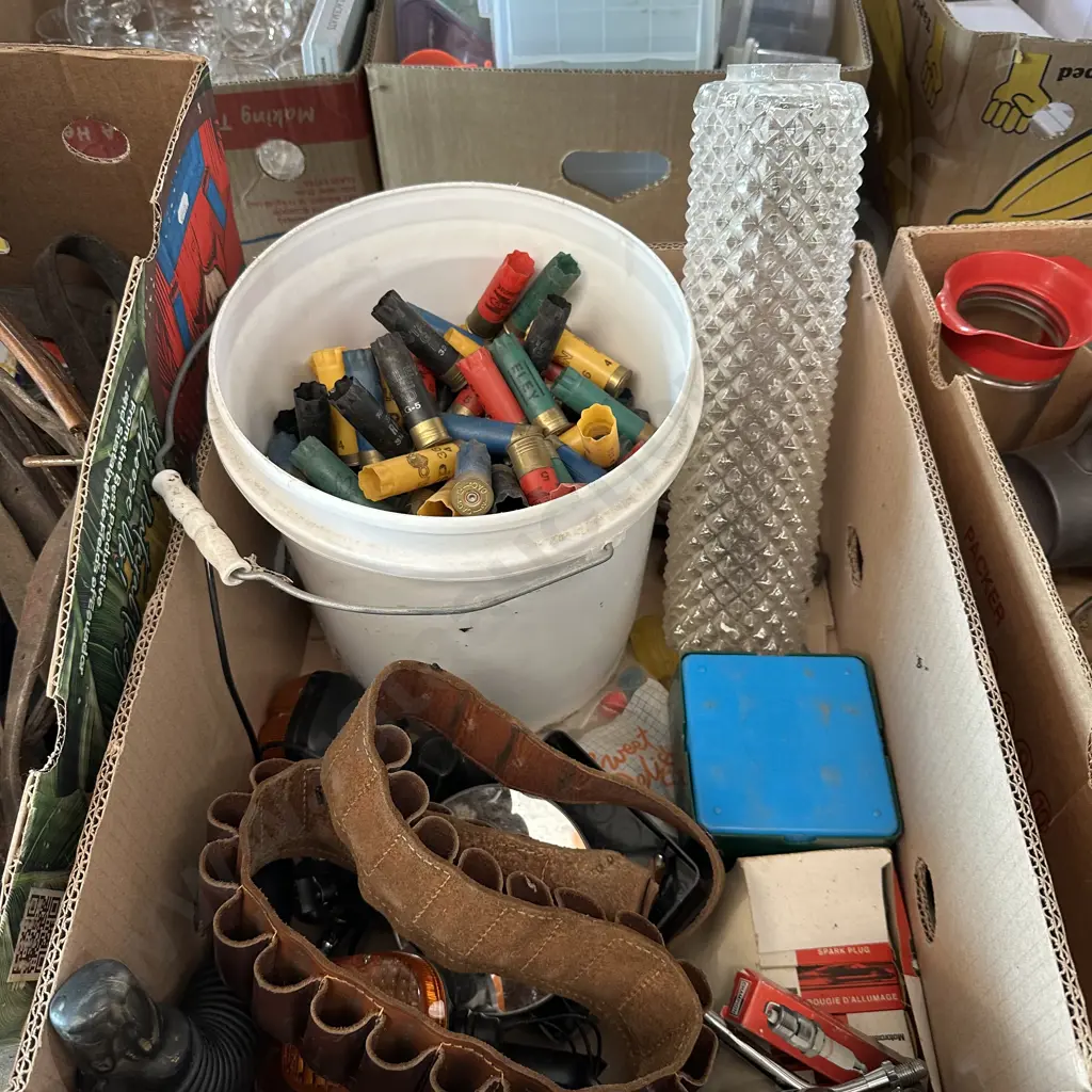 Shotgun cartridges and belt, sparks etc Image 1++