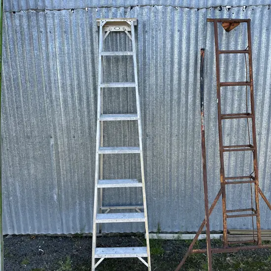 7 foot ladder