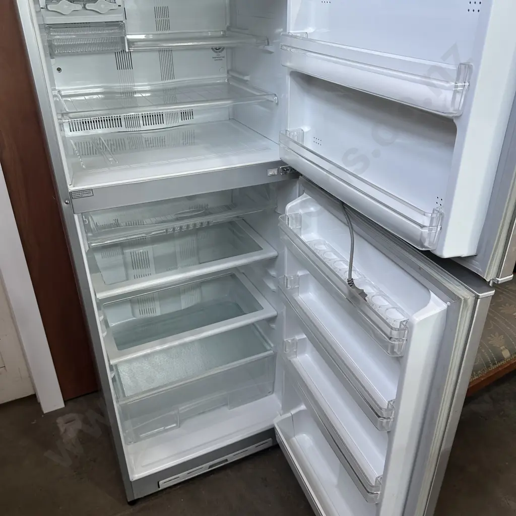 GE fridge freezer Image 1++