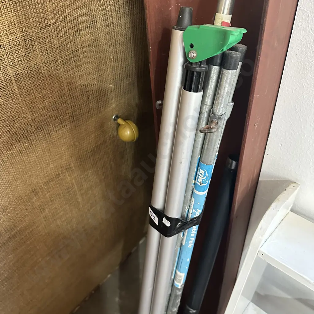 Adjustable poles etc Image 1++