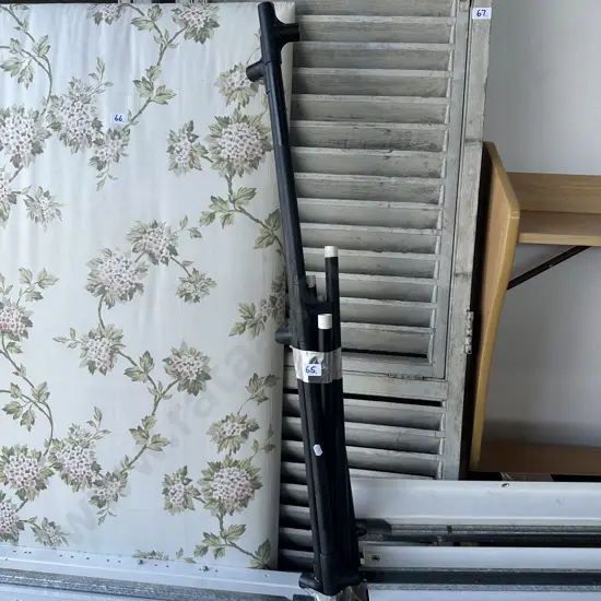 Tubular stand for solar blanket