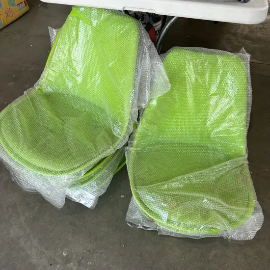 unused green seats x 6 (2 need cleaning)
