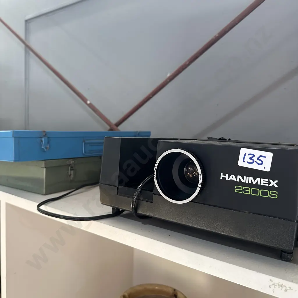 slide projector and  metal slide cases Image 1++