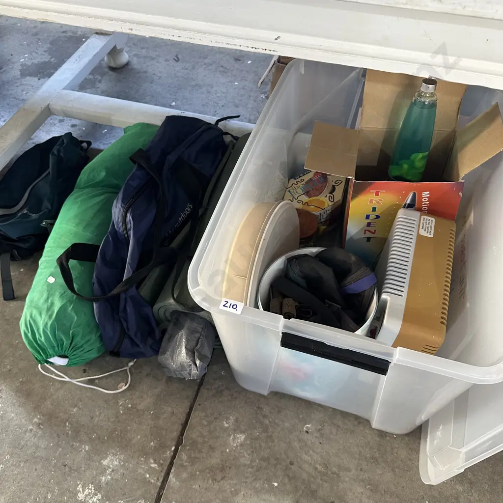 Bin lava lamp etc plus camping Image 1++