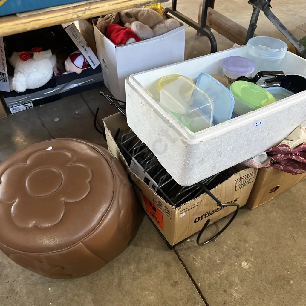 Bay lot poof, curtains, Tupperware etc. Image 1++