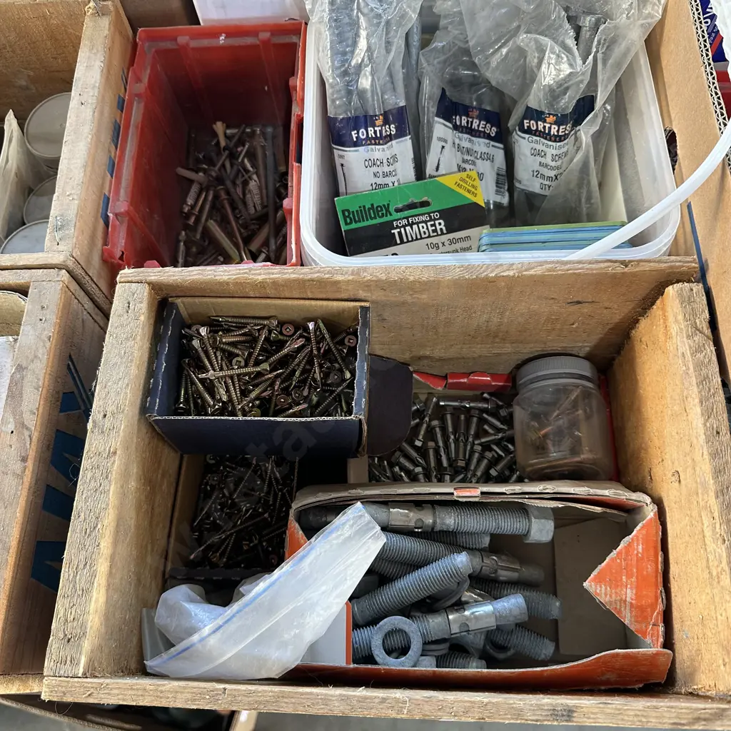 Nail box, dyna bolts, selection of long galv coach screws etc. Image 1++