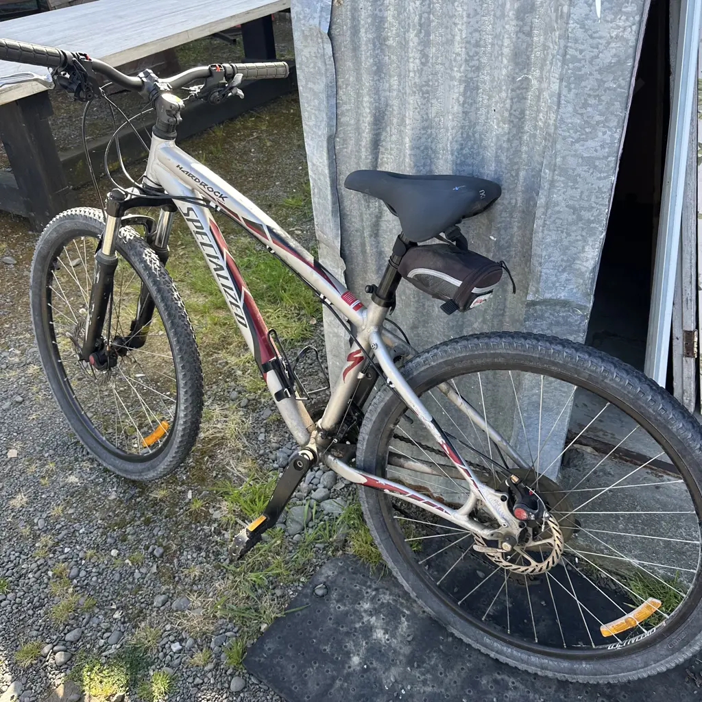 Specialized bike. Image 1++