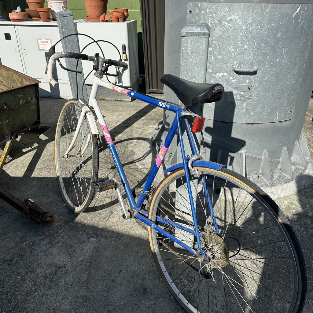 mens road bike Image 1++