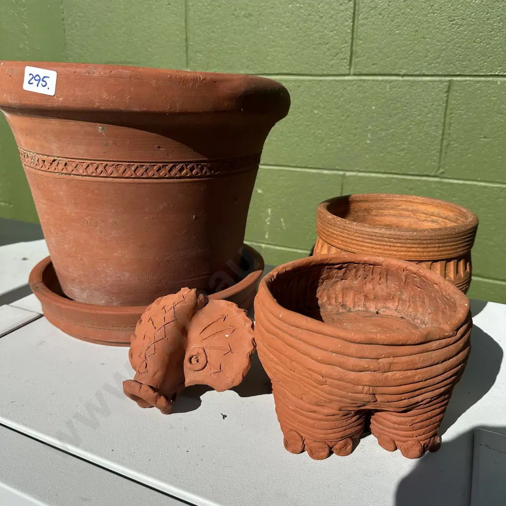 hand thrown pots Image 1++