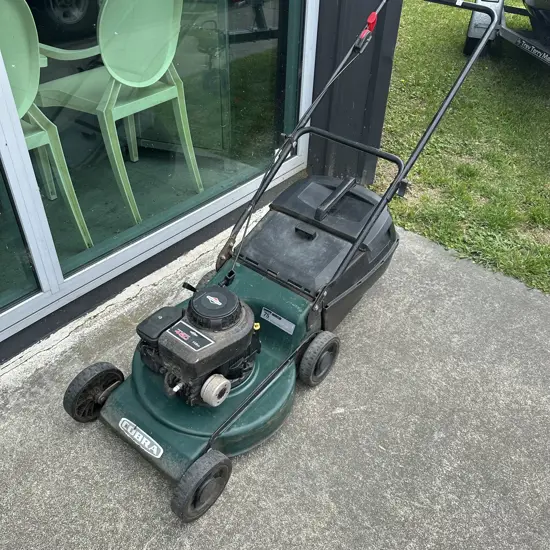 Cobra lawn mower - working