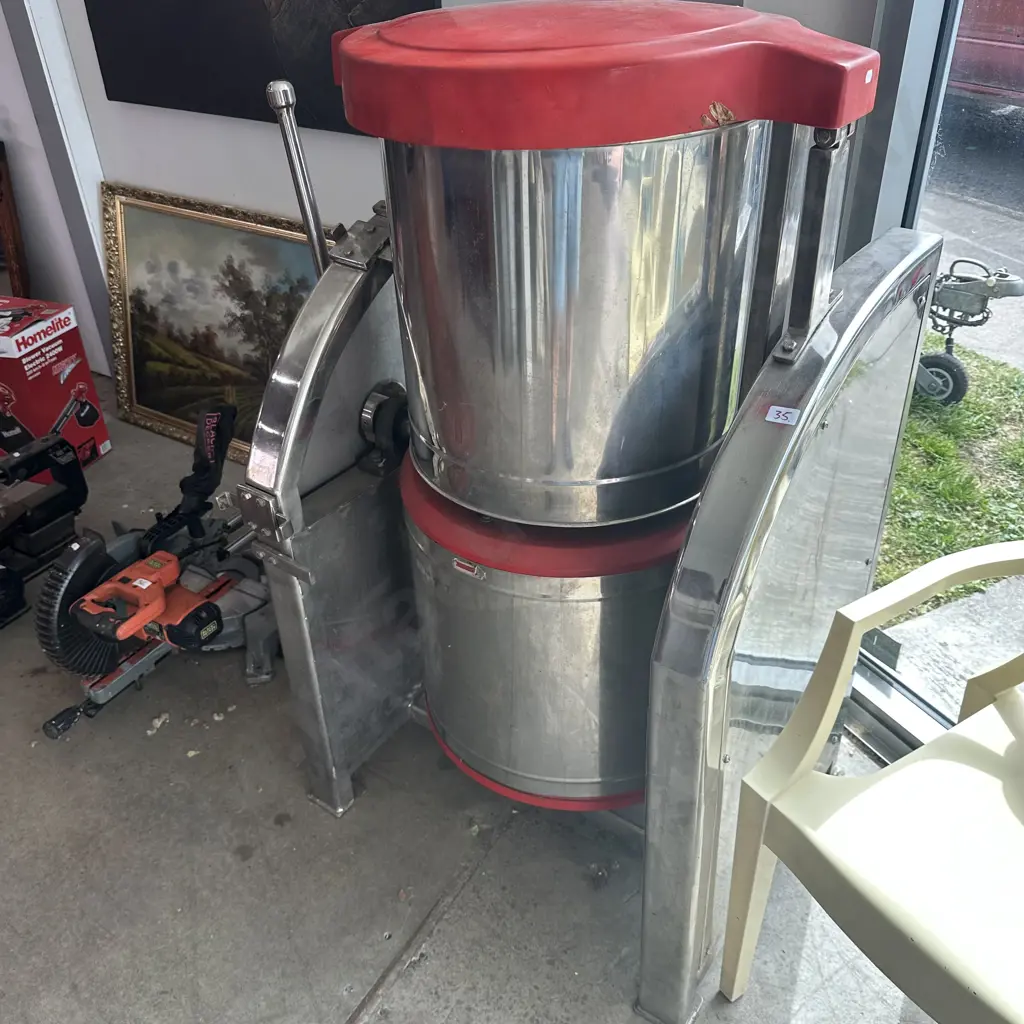 Electra commercial tilting  10kg Grinder Image 1++