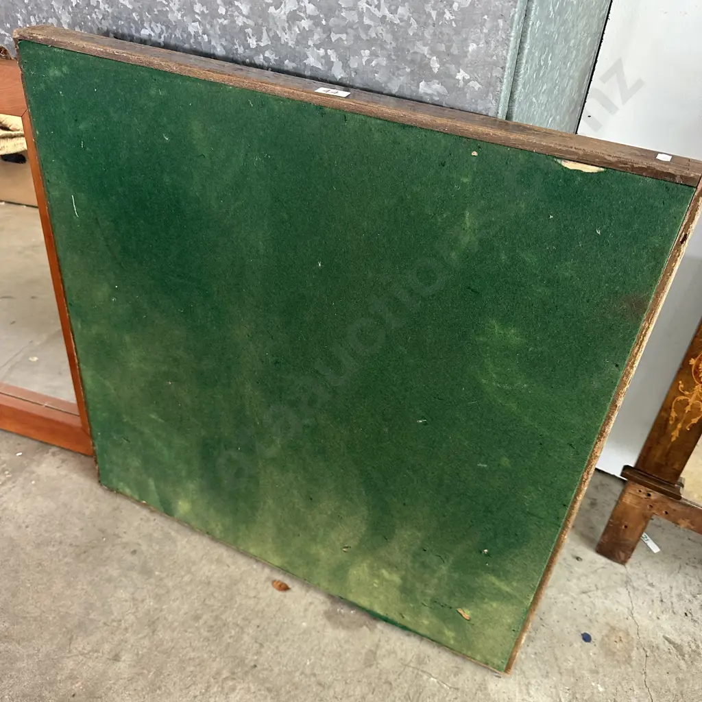 card table as is Image 1++