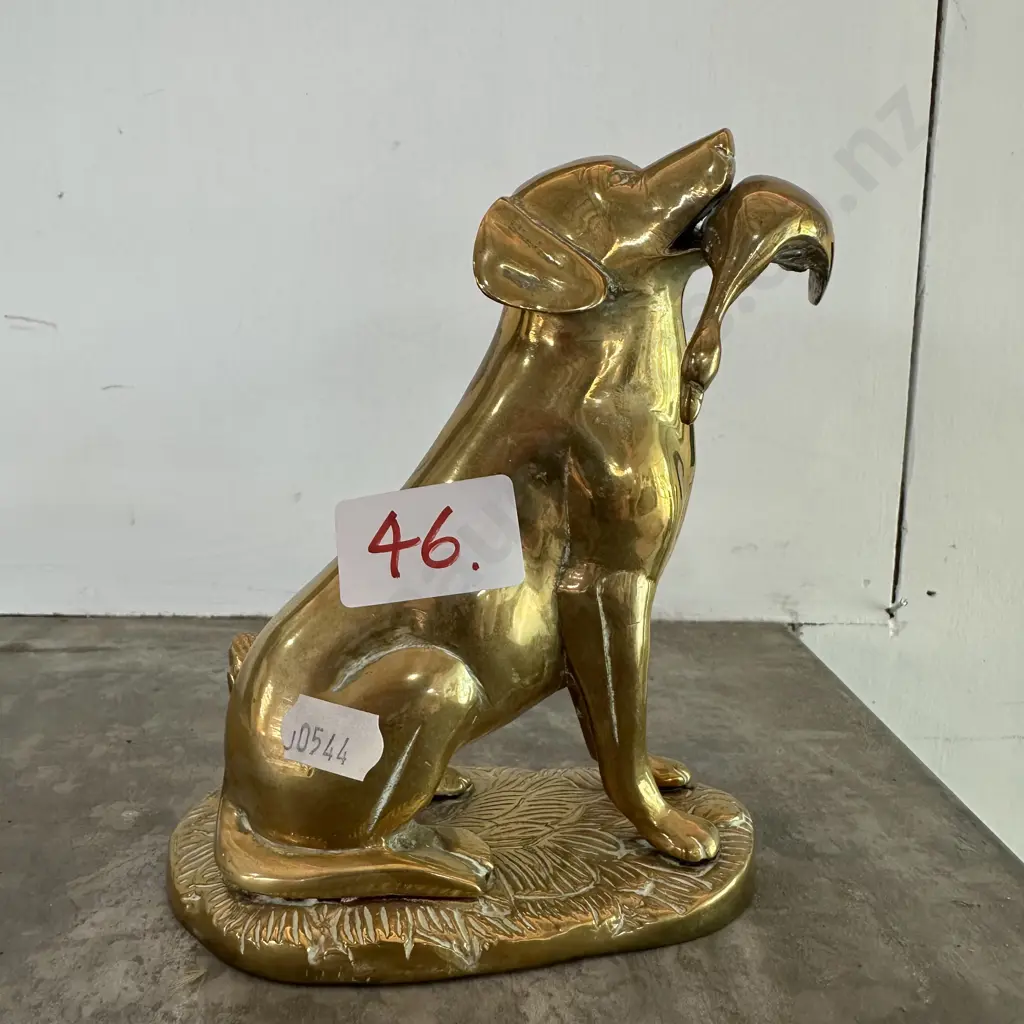 Brass dog with pheasant 14cm Image 1++