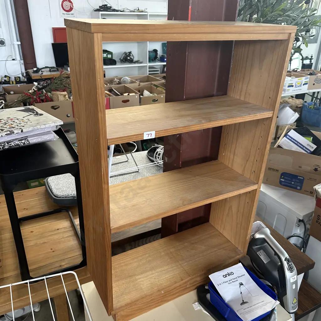 pine shelf Image 1++
