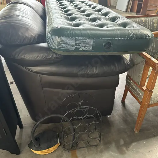 Single airbed, pump and wine rack