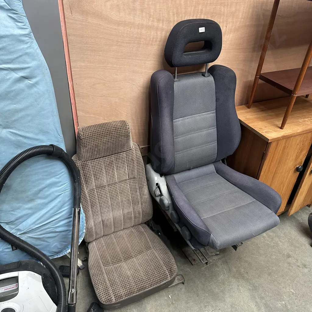 Two bus seats Image 1++