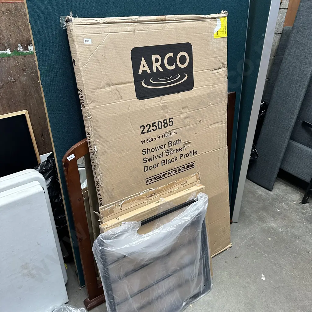 Swivel screen for shower bath and two new towel racks. Image 1++