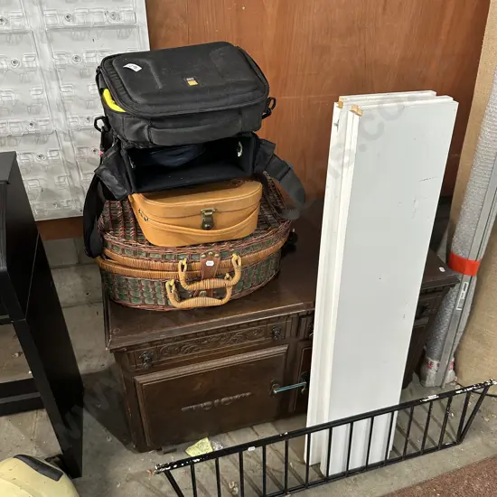 Picnic basket, bags and shelves.