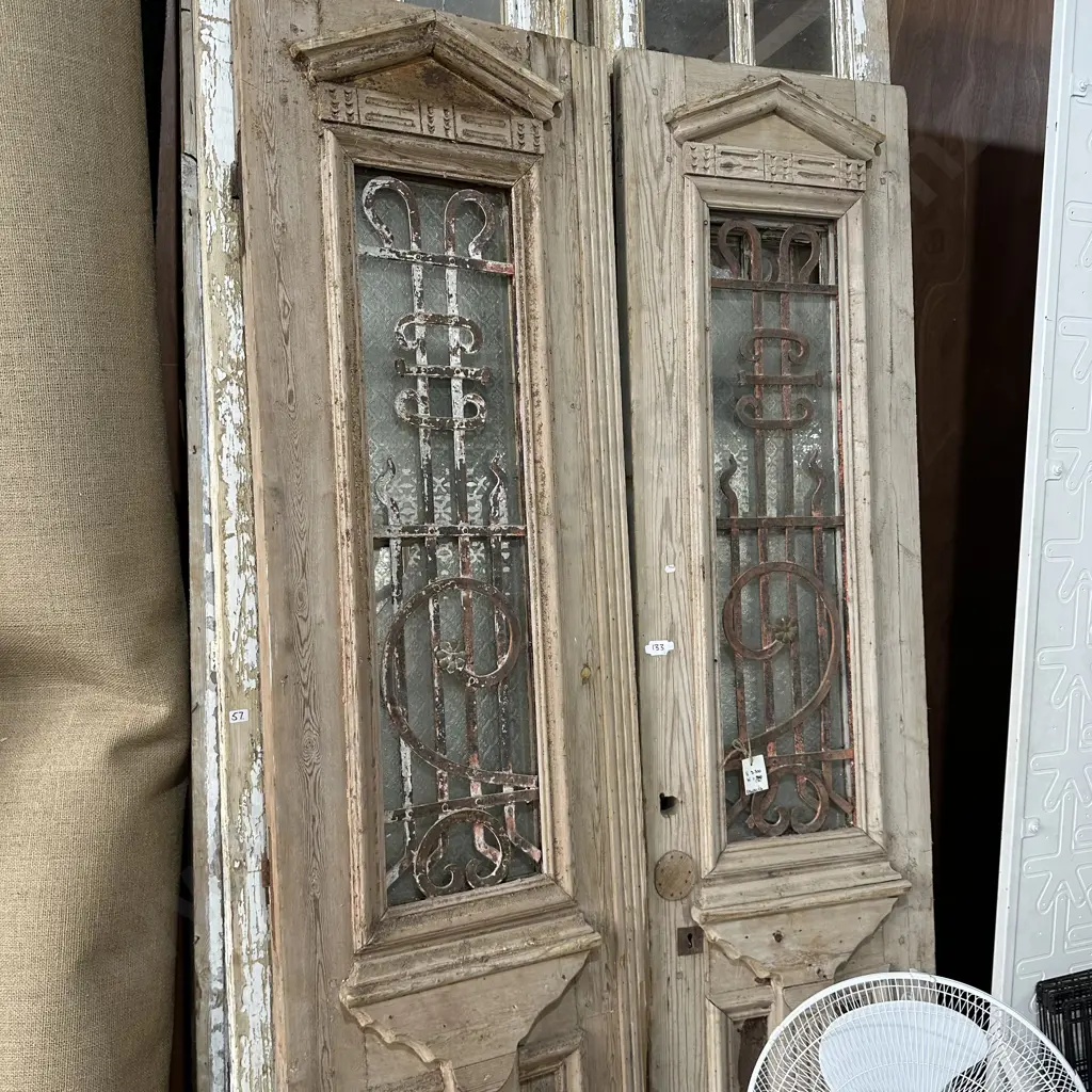 Pair doors Image 1++