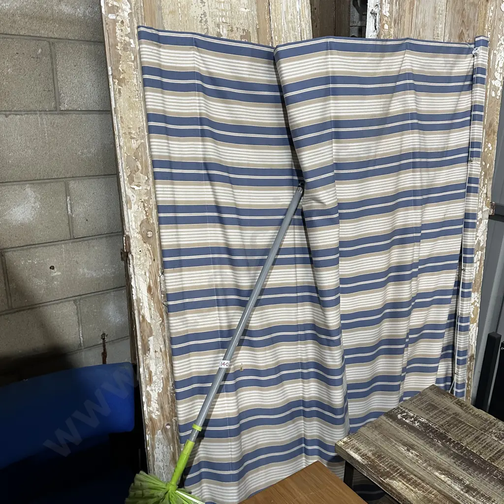 Two chairs, blind etc Image 1++