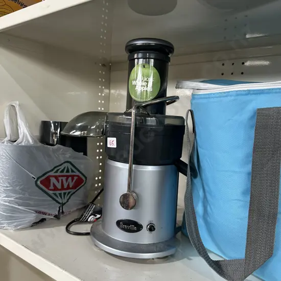 Breville Juicer and bag.
