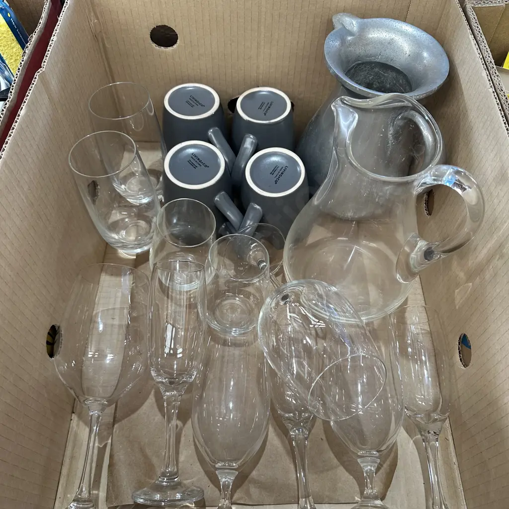 Jugs and glasses Image 1++