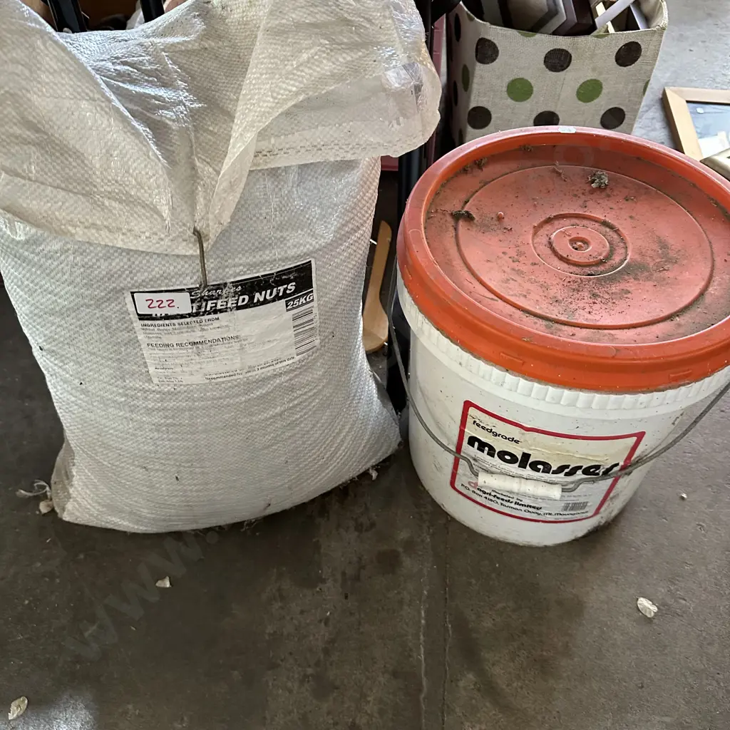 Molasses and nuts Image 1++