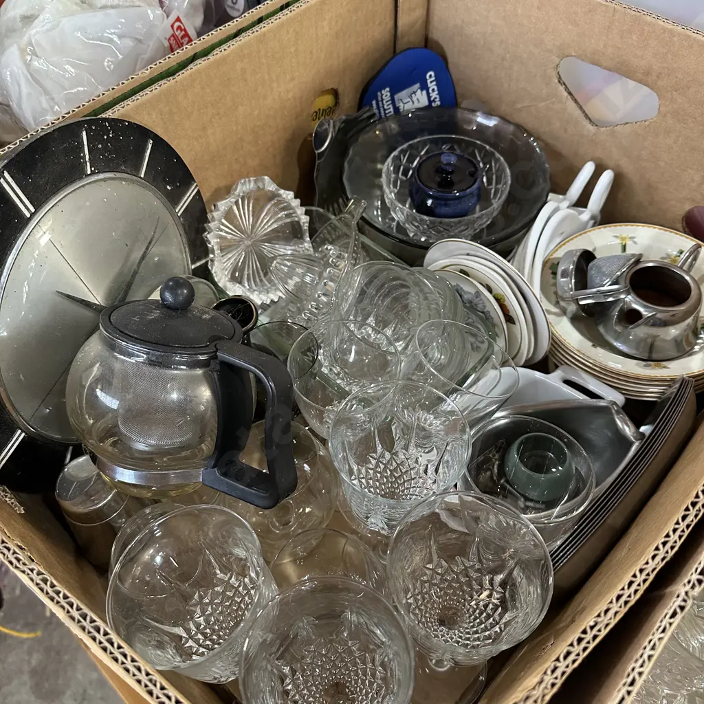 vintage clock etc Image 1++