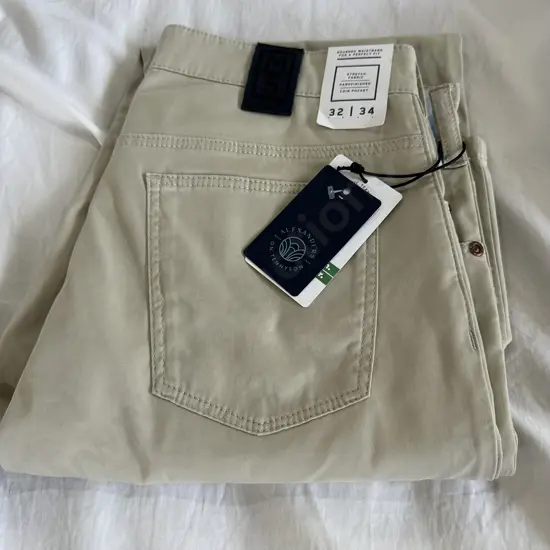 M5 Chino 32/$329