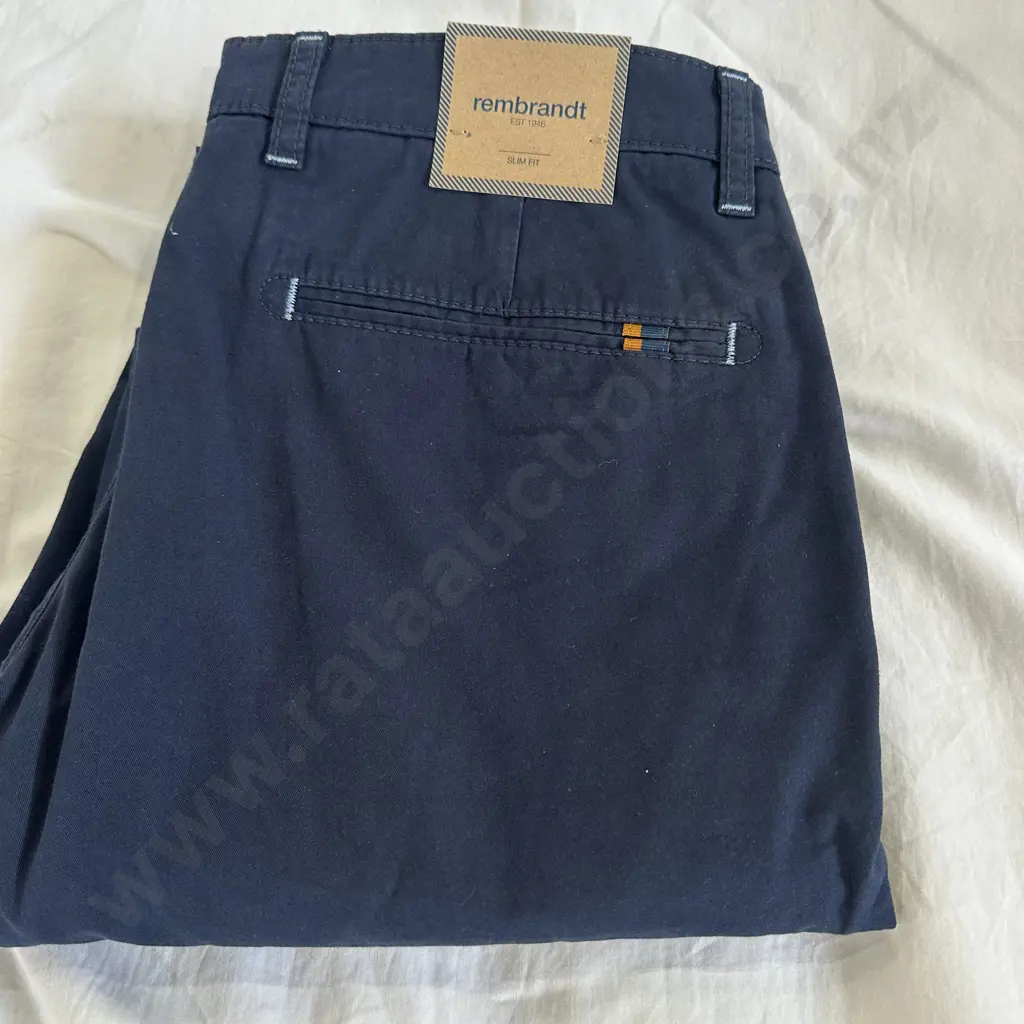 Rembrandt  Chino 32/$199 Image 1++