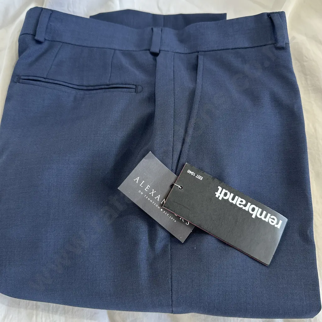 Rembrandt 100% wool trouser 84R/$299 Image 1++