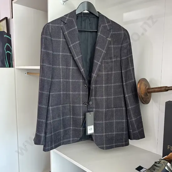 Joe Black Sports jacket 48/$439