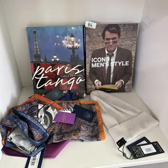 2 x books, 10 x pocket squares, Standard Issue Merino  bennie rrp $79