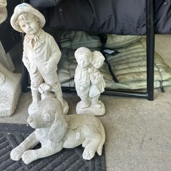 3 Concrete statues, Tallest 360mm