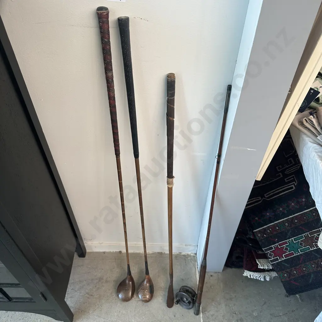 Vintage golf clubs etc. Image 1++