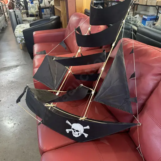 Pirate ship kite