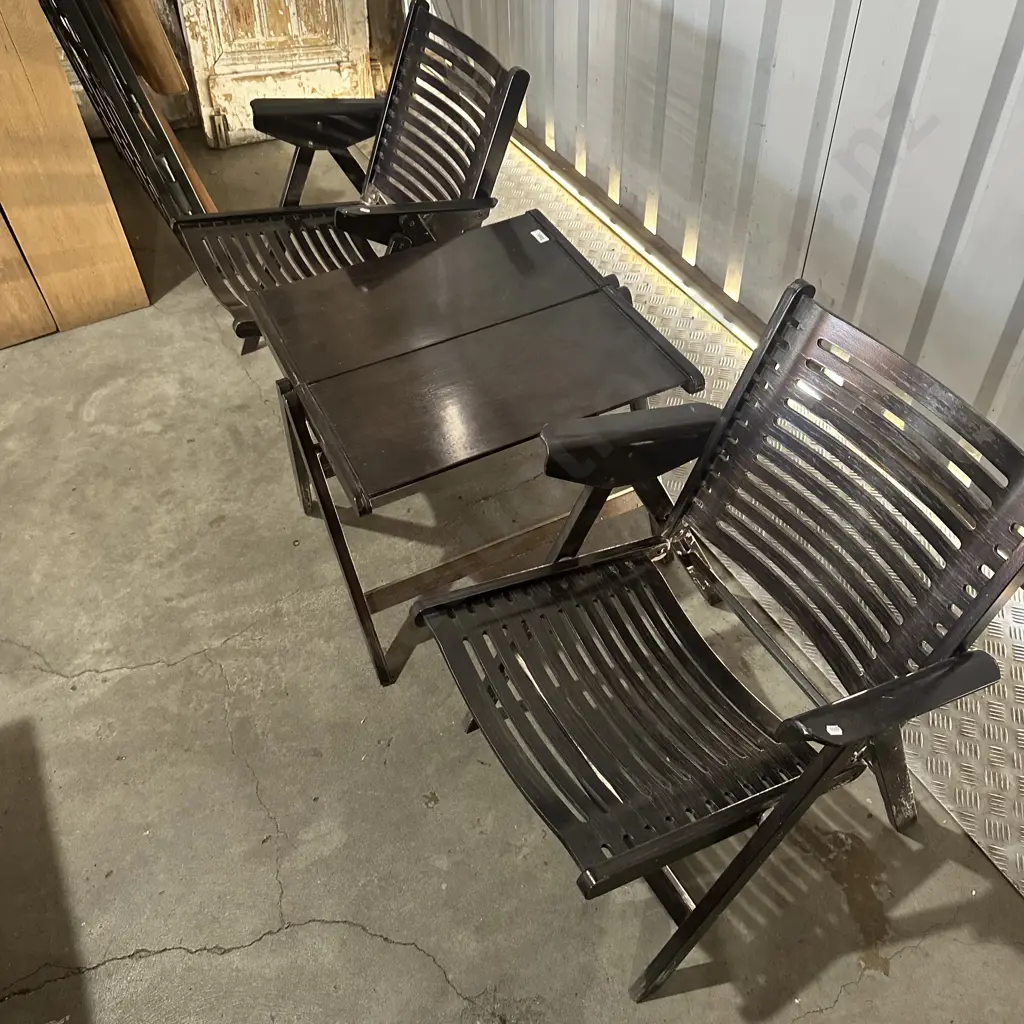 wooden folding table and chairs Image 1++