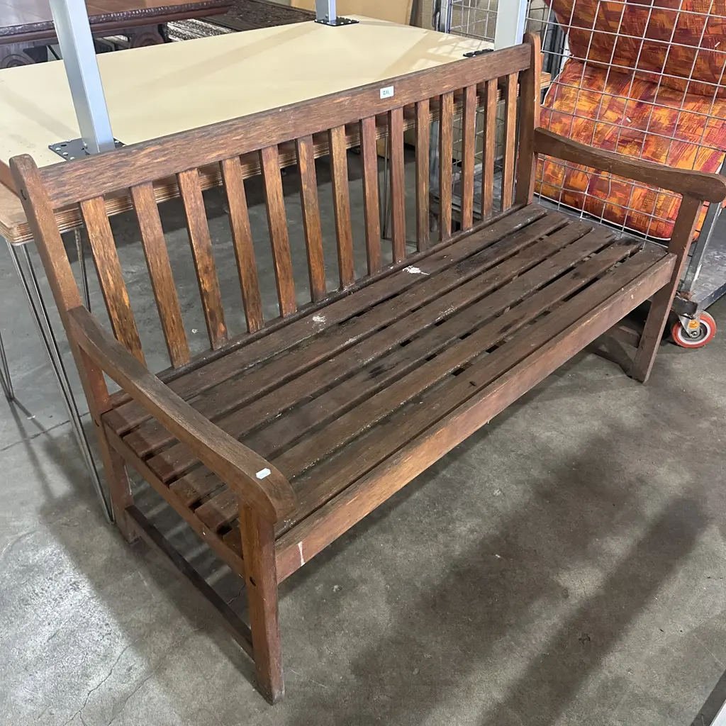 wooden garden seat - light weight Image 1++