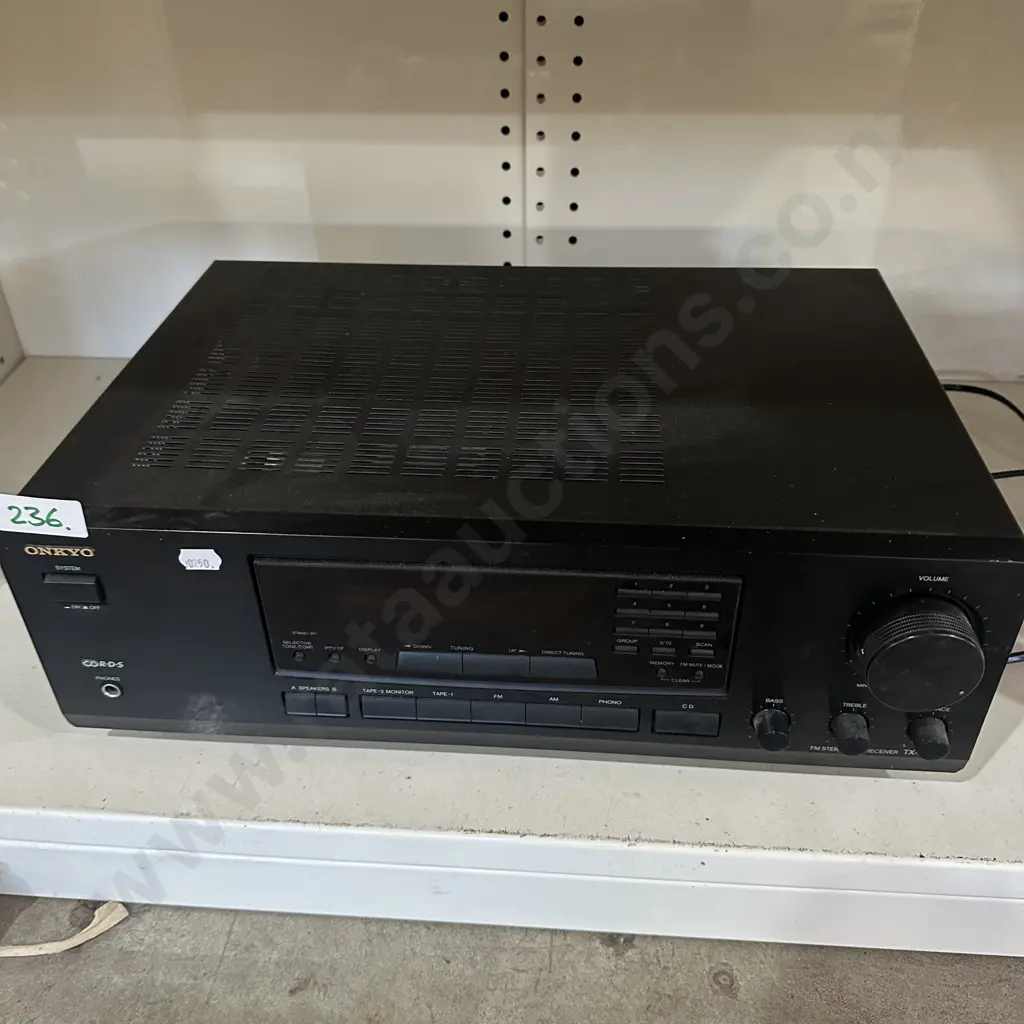 Onkyo amplifier Image 1++