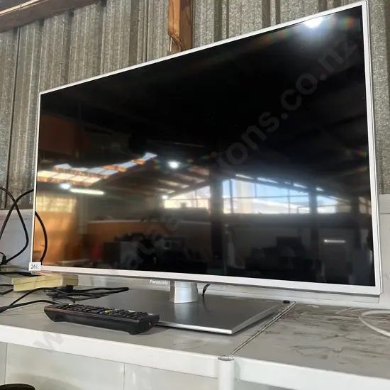 Panasonic TV Model - TH-L32E6Z