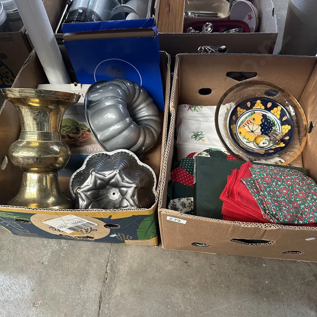 Two boxes brass vase, boxed bowl, cake molds etc. Image 1++