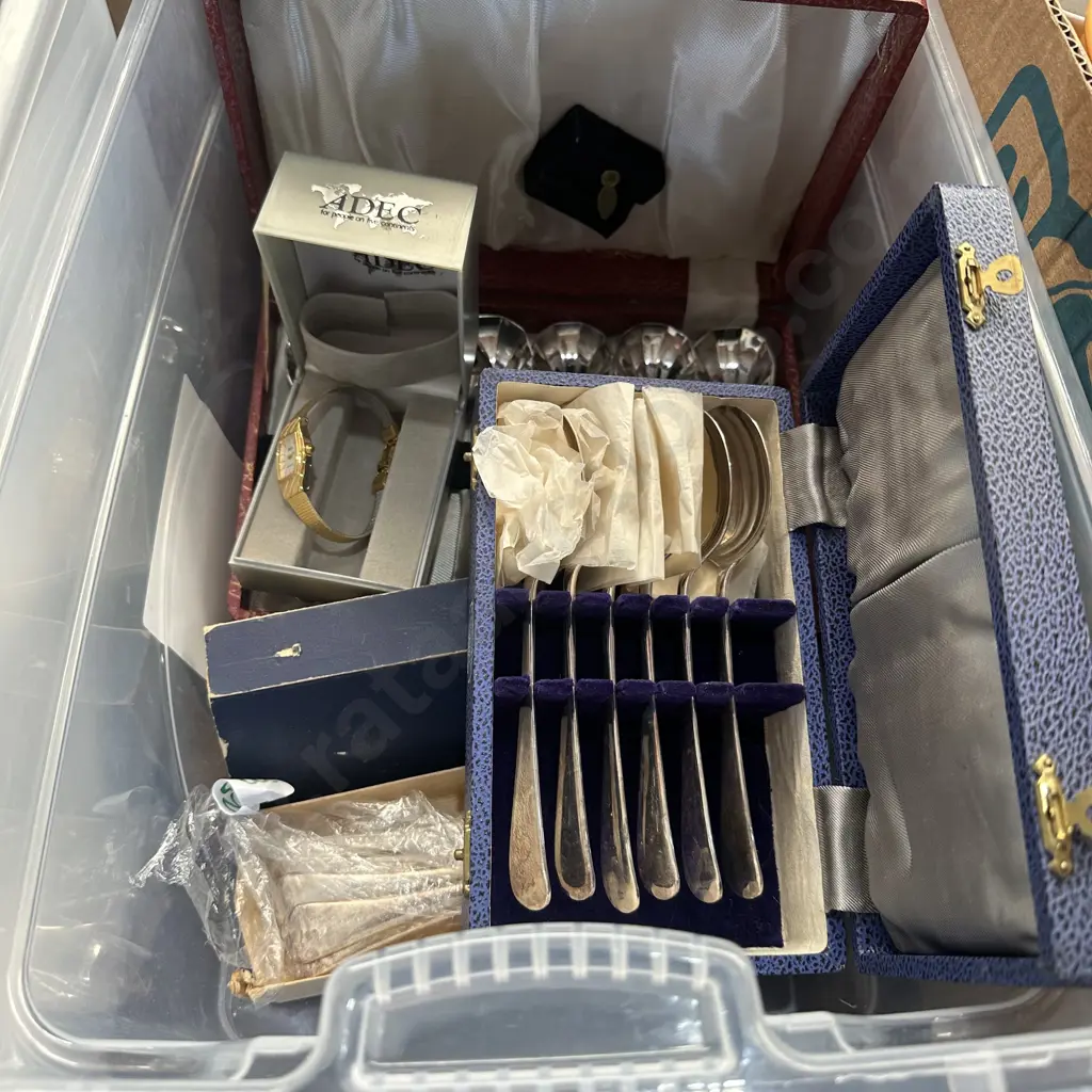 Three spoon sets and watch. Image 1++