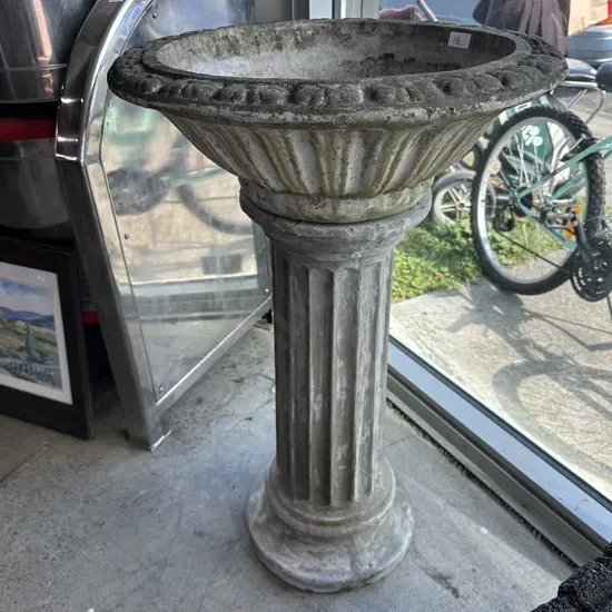 Concrete planter column 2pc