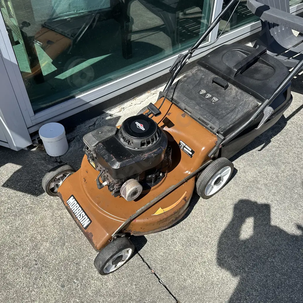 Mower working Image 1++