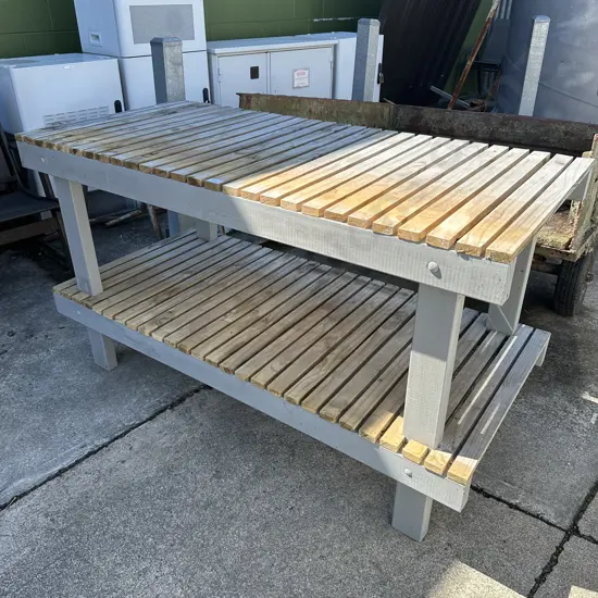 Large potting bench