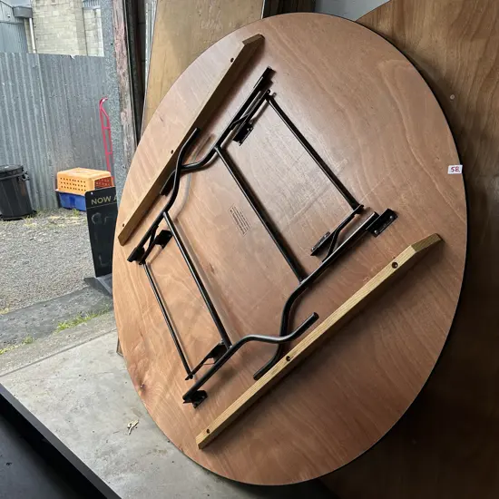 Large round trestle table 1830mm diameter